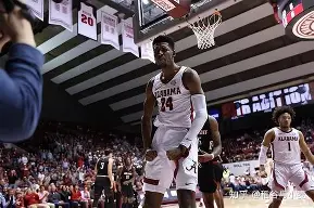 顺利进入冠军争夺战-爱游戏娱乐体育