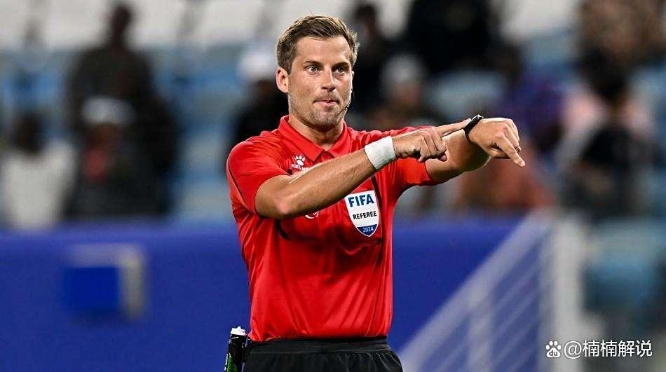 今晨突围战来临，那不勒斯围绕中超更衣室发声，压力陡增，资深球员宣示担当的简单介绍